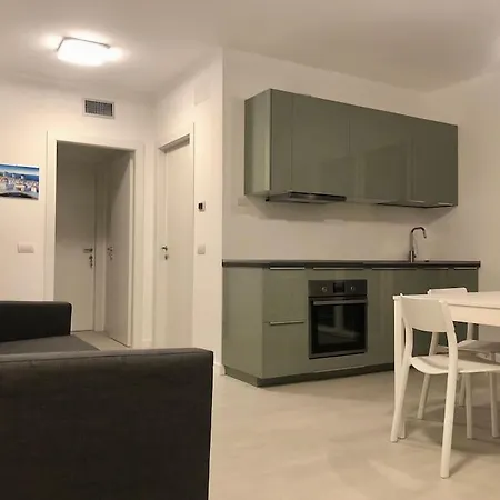 Luxury 3 Bedroom 100 Mq Next To Rho Fiera And San Siro شقة